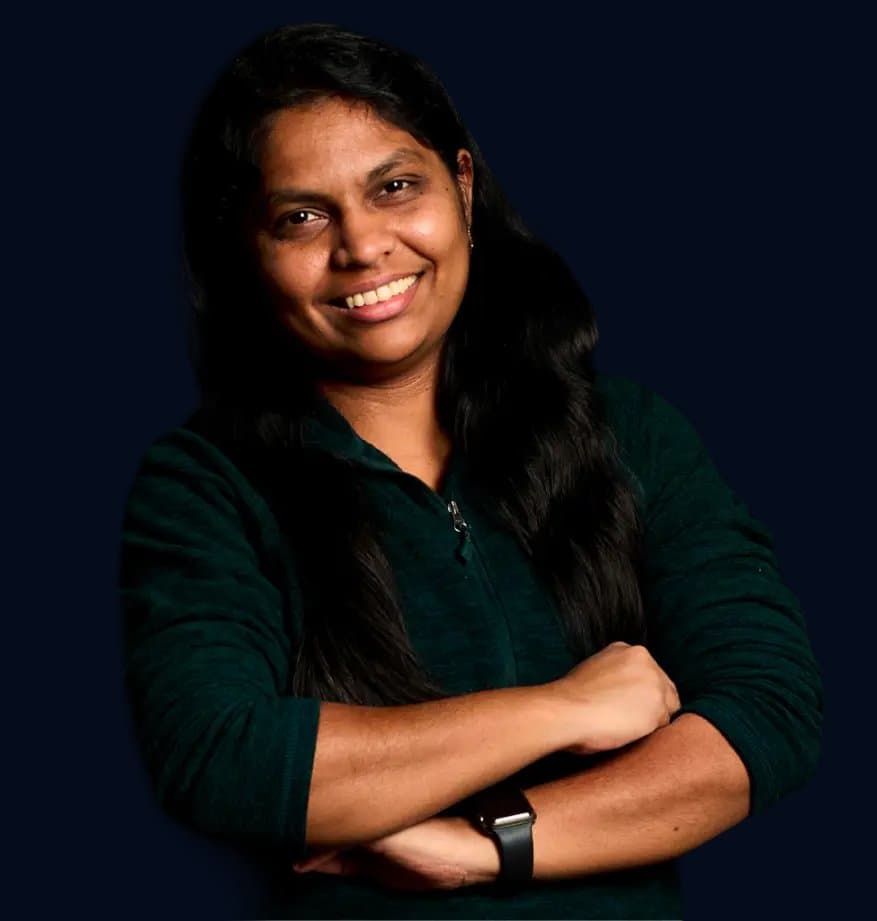 Rashida Gnanaprakasam head shot